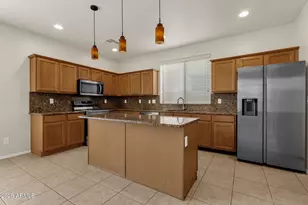 3074 S Southwind Dr, Gilbert, AZ 85295 - Photo 11