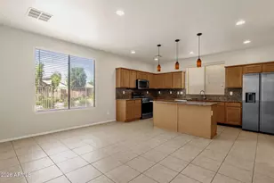 3074 S Southwind Dr, Gilbert, AZ 85295 - Photo 9