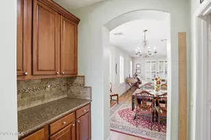 6968 S Wilson Dr, Chandler, AZ 85249 - Photo 9