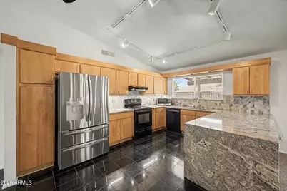 4823 E Western Star Boulevard, Phoenix, AZ 85044 - Photo 9