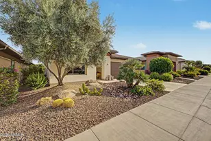 13175 W Lone Tree Trail, Peoria, AZ 85383 - Photo 3