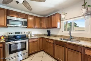 2743 E Saguaro Dr, Casa Grande, AZ 85194 - Photo 11