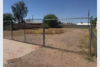 136 W Jones Avenue W #14, Phoenix, AZ 85041 - Photo 3