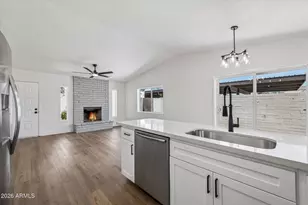 824 W Malibu Dr, Tempe, AZ 85282 - Photo 9