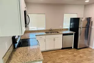 421 N Central Ave, Avondale, AZ 85323 - Photo 15