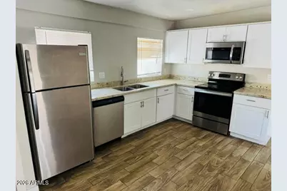 421 N Central Avenue, Avondale, AZ 85323 - Photo 7
