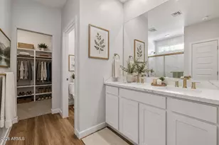 15476 W Desert Hollow Dr, Surprise, AZ 85387 - Photo 19