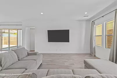 17254 W Vacaville Street, Surprise, AZ 85388 - Photo 19