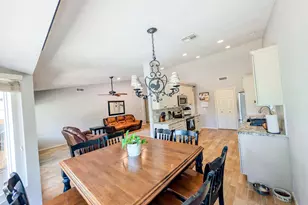 3556 E Utopia Rd, Phoenix, AZ 85050 - Photo 13