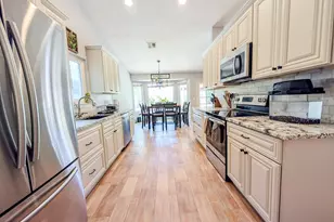 3556 E Utopia Rd, Phoenix, AZ 85050 - Photo 11