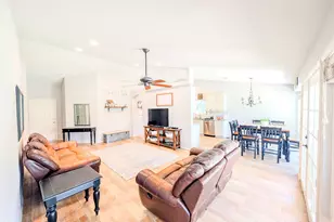 3556 E Utopia Rd, Phoenix, AZ 85050 - Photo 17