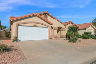11420 S 44th St, Phoenix, AZ 85044 - Photo 3