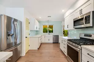 4645 E Cambridge Ave, Phoenix, AZ 85008 - Photo 9