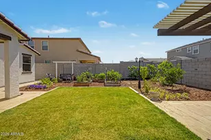 2949 E Cherry Hill Dr, Gilbert, AZ 85298 - Photo 39