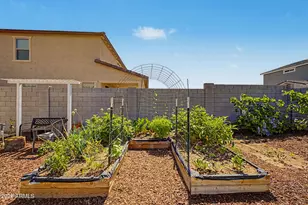 2949 E Cherry Hill Dr, Gilbert, AZ 85298 - Photo 41