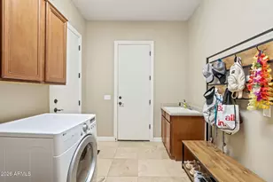 2321 W Via Perugia, Phoenix, AZ 85086 - Photo 45