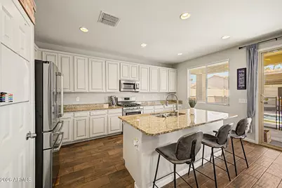 3938 E Sourwood Drive, Gilbert, AZ 85298 - Photo 23