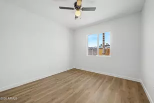 8714 W Becker Ln, Peoria, AZ 85345 - Photo 23
