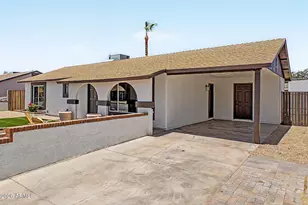 8714 W Becker Ln, Peoria, AZ 85345 - Photo 5
