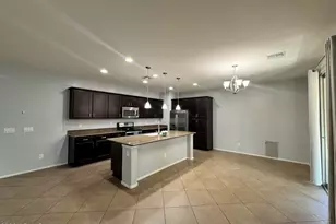 12055 W Tether Trl, Peoria, AZ 85383 - Photo 9