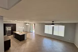 12055 W Tether Trl, Peoria, AZ 85383 - Photo 15
