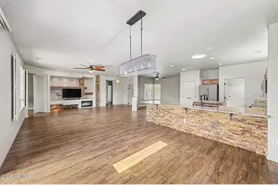 15764 W Spring Tree Way, Surprise, AZ 85374 - Photo 15