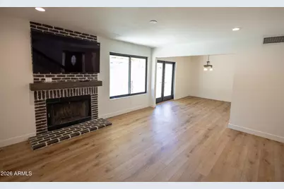 335 E Bluebell Lane, Tempe, AZ 85288 - Photo 9