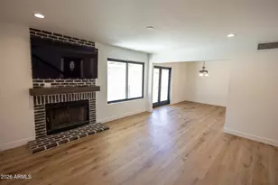 335 E Bluebell Ln, Tempe, AZ 85288 - Photo 9