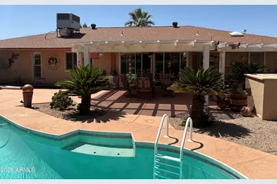 20008 N Willowcreek Circle, Sun City, AZ 85373 - Photo 3