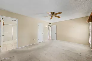 20008 N Willowcreek Cir, Sun City, AZ 85373 - Photo 25