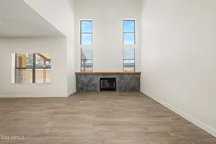 2084 N Sunset Dr, Chandler, AZ 85225 - Photo 9