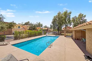 2084 N Sunset Dr, Chandler, AZ 85225 - Photo 35