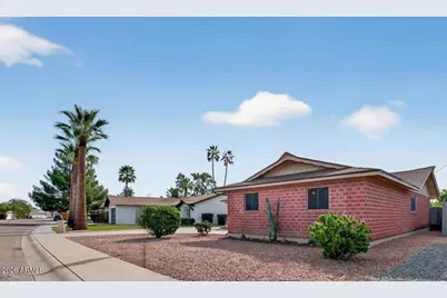 8713 E Sage Drive, Scottsdale, AZ 85250 - Photo 5