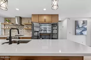 8713 E Sage Dr, Scottsdale, AZ 85250 - Photo 9