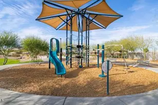 8864 W Colter St, Glendale, AZ 85305 - Photo 17