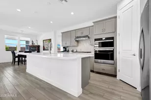 17616 W Middlebury St, Surprise, AZ 85388 - Photo 11