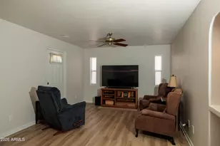 2526 E John Cabot Rd, Phoenix, AZ 85032 - Photo 5
