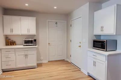 2526 E John Cabot Road, Phoenix, AZ 85032 - Photo 3