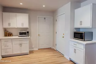 2526 E John Cabot Rd, Phoenix, AZ 85032 - Photo 3