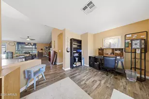 14937 W Mauna Loa Ln, Surprise, AZ 85379 - Photo 21