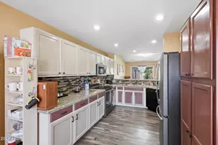 14937 W Mauna Loa Ln, Surprise, AZ 85379 - Photo 25