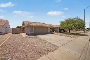 5423 E Ellis St, Mesa, AZ 85205 - Photo 3