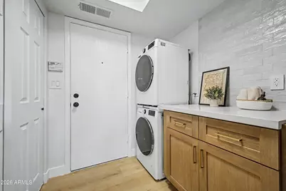 837 E Peoria Avenue #2, Phoenix, AZ 85020 - Photo 9