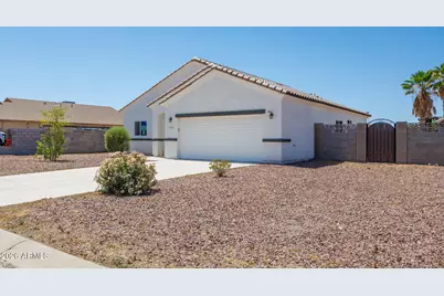 12067 W Lobo Drive, Arizona City, AZ 85123 - Photo 3