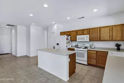 17810 W Canto Bonito Lane, Surprise, AZ 85387 - Photo 11