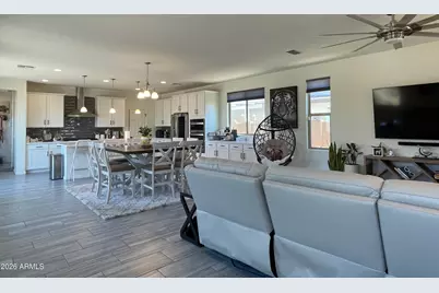 25623 N 21st Avenue, Phoenix, AZ 85085 - Photo 3