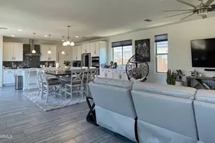 25623 N 21st Ave, Phoenix, AZ 85085 - Photo 3
