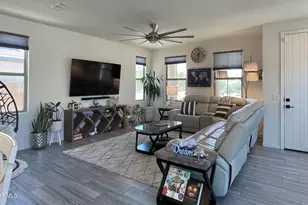 25623 N 21st Ave, Phoenix, AZ 85085 - Photo 9