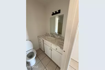 2819 E Capri Circle #1, Mesa, AZ 85204 - Photo 5