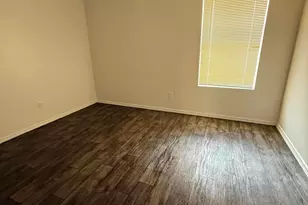 2819 E Capri Cir, Mesa, AZ 85204 - Photo 3